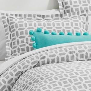 New PB Teen Peyton Pillow Sham Gray & White standard size